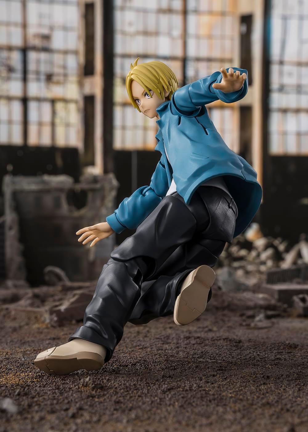TAMASHII NATIONS S.H. Figuarts Sakamoto DAYS Shin Asakura, Approx. 5.7 inches (145 mm), PVC & ABS, Pre-painted Action Figure