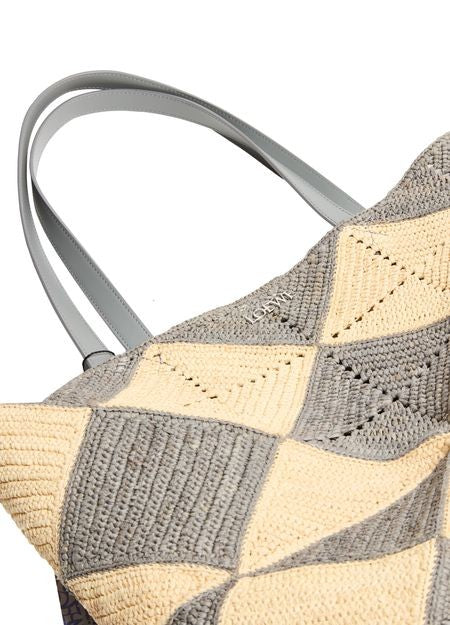 LOEWE Puzzle Fold Diamond XL Tote in raffia - Image 7
