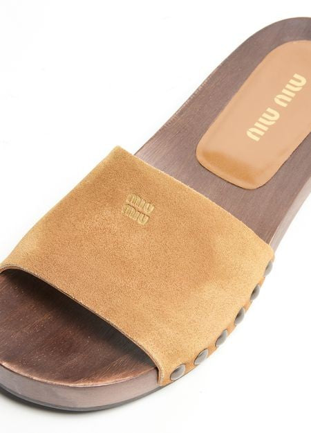 MIU MIU Logo clog mules - Image 7
