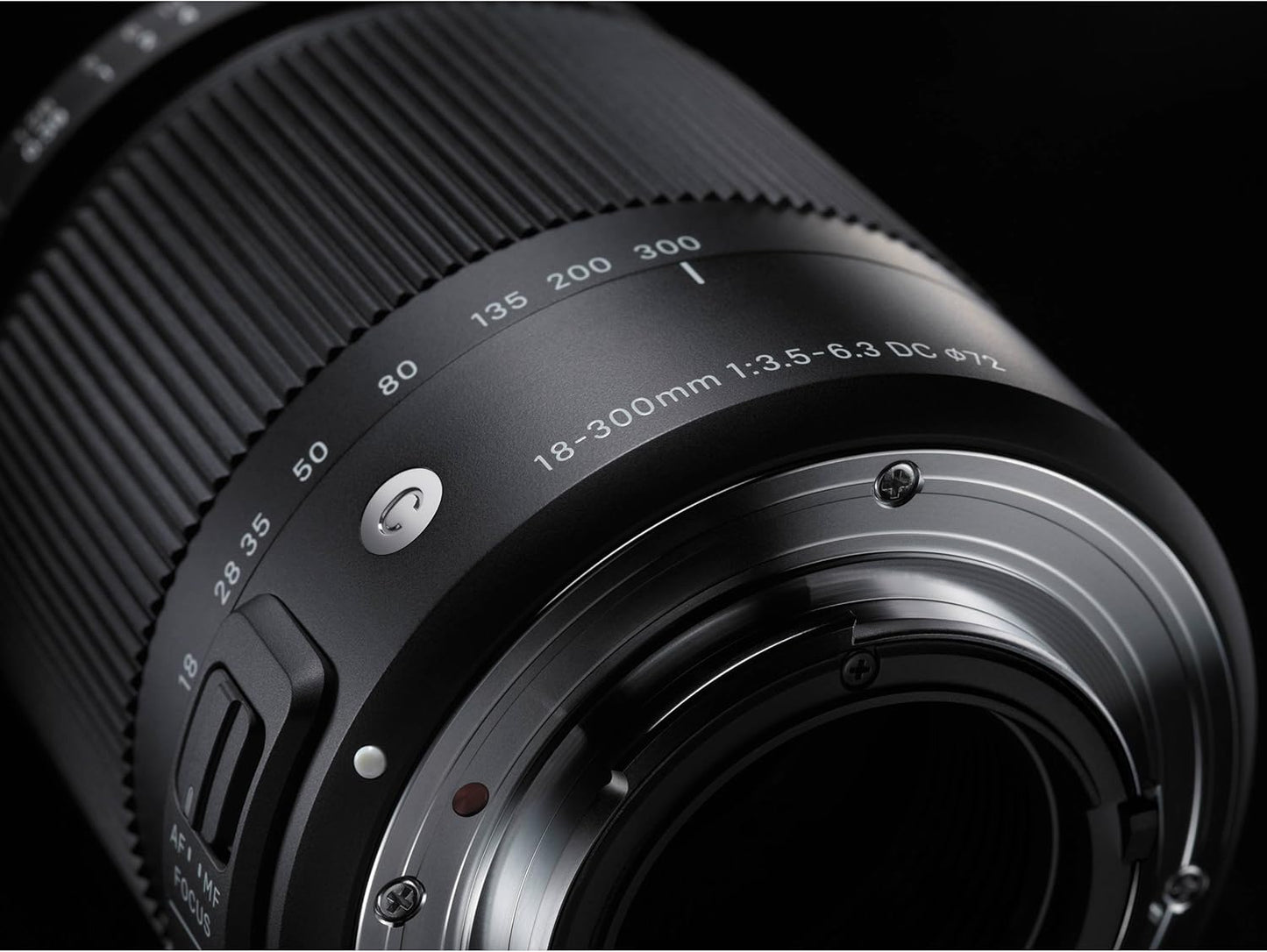 Sigma 18-300mm F3.5-6.3 DC MACRO OS HSM C