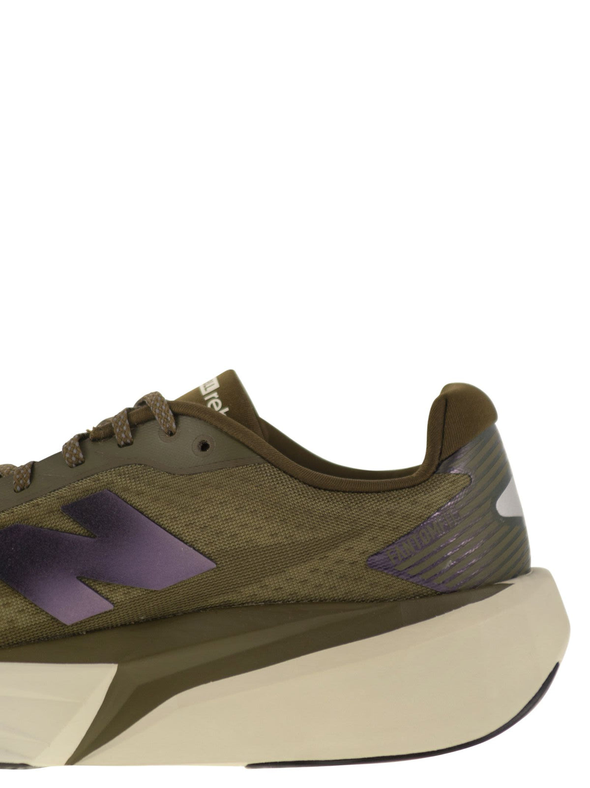 Designer Brand ニューバランス 燃料電池レベル V4 スニーカー - Image 8