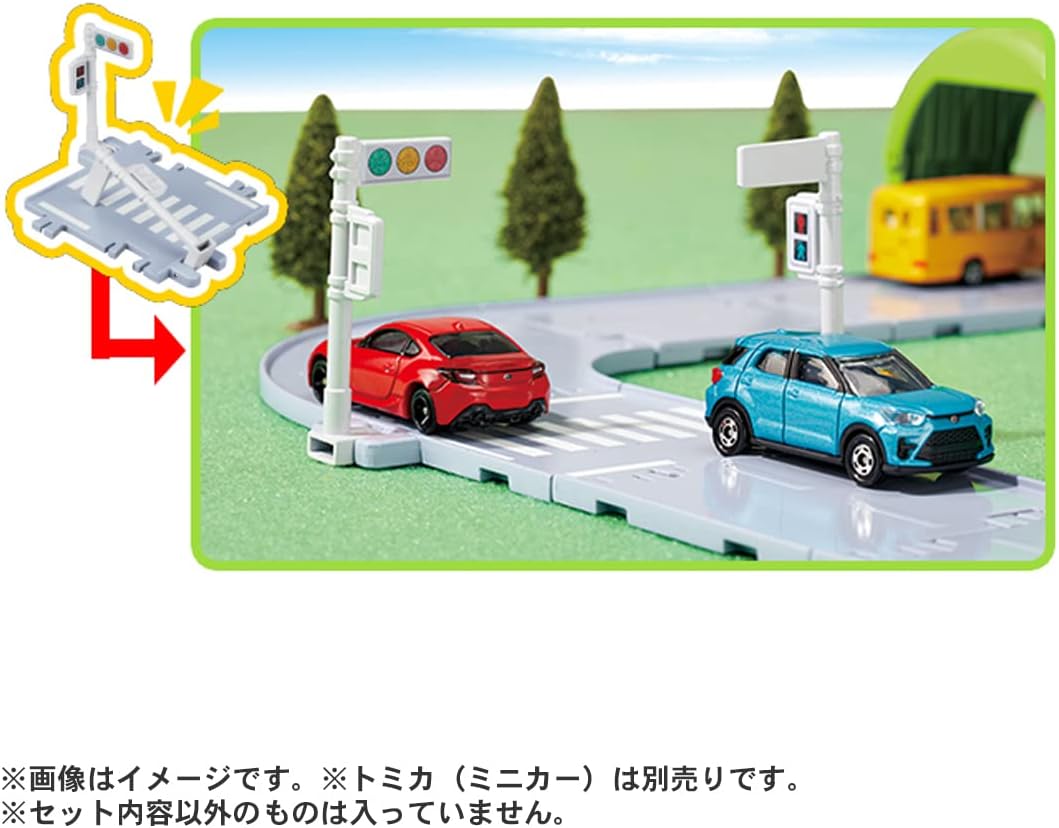 Takara Tomy Tomica Tomica Tomica Easy Kumikaekan Basic Set Mini Car, Toy, For Ages 3 and Up, Toy Safety Standards Passed, ST Mark Certified, TOMICA