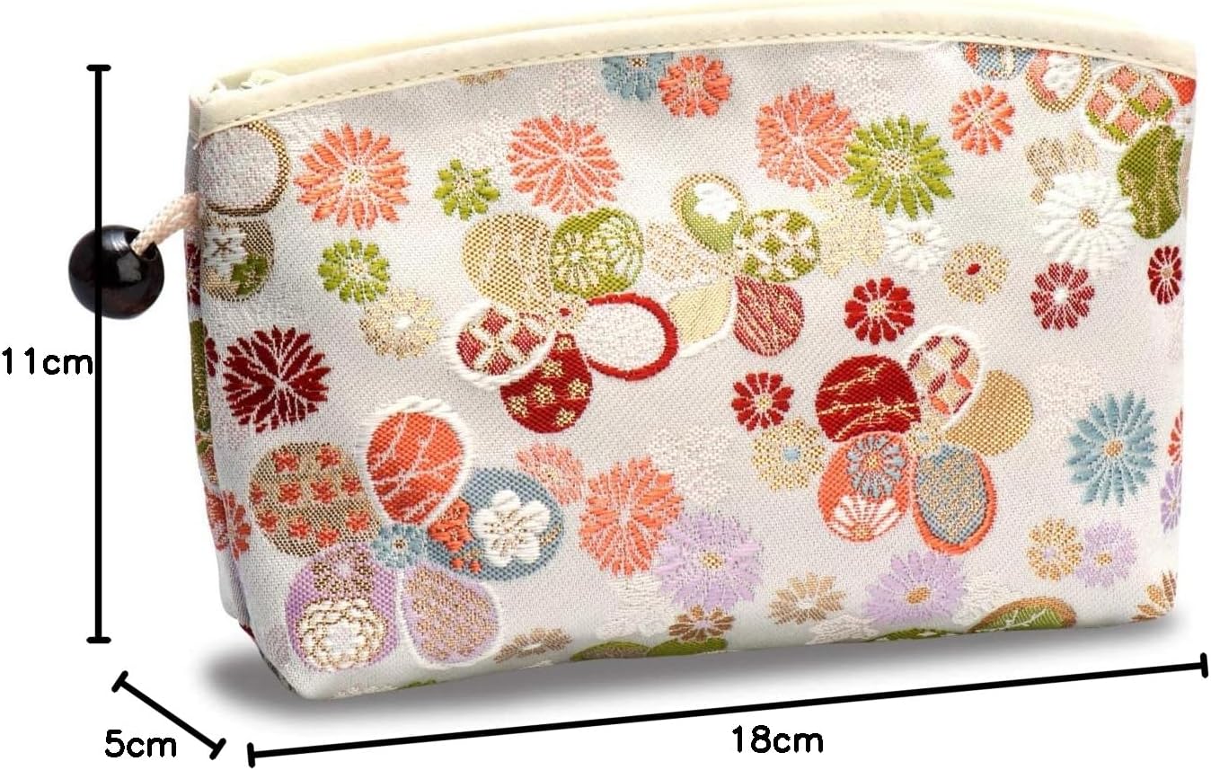 Kyoto Geimidou Nishijin Textile High-grade Gold Brocade Cosmetic Pouch, Japanese Pattern, Made in Japan, white