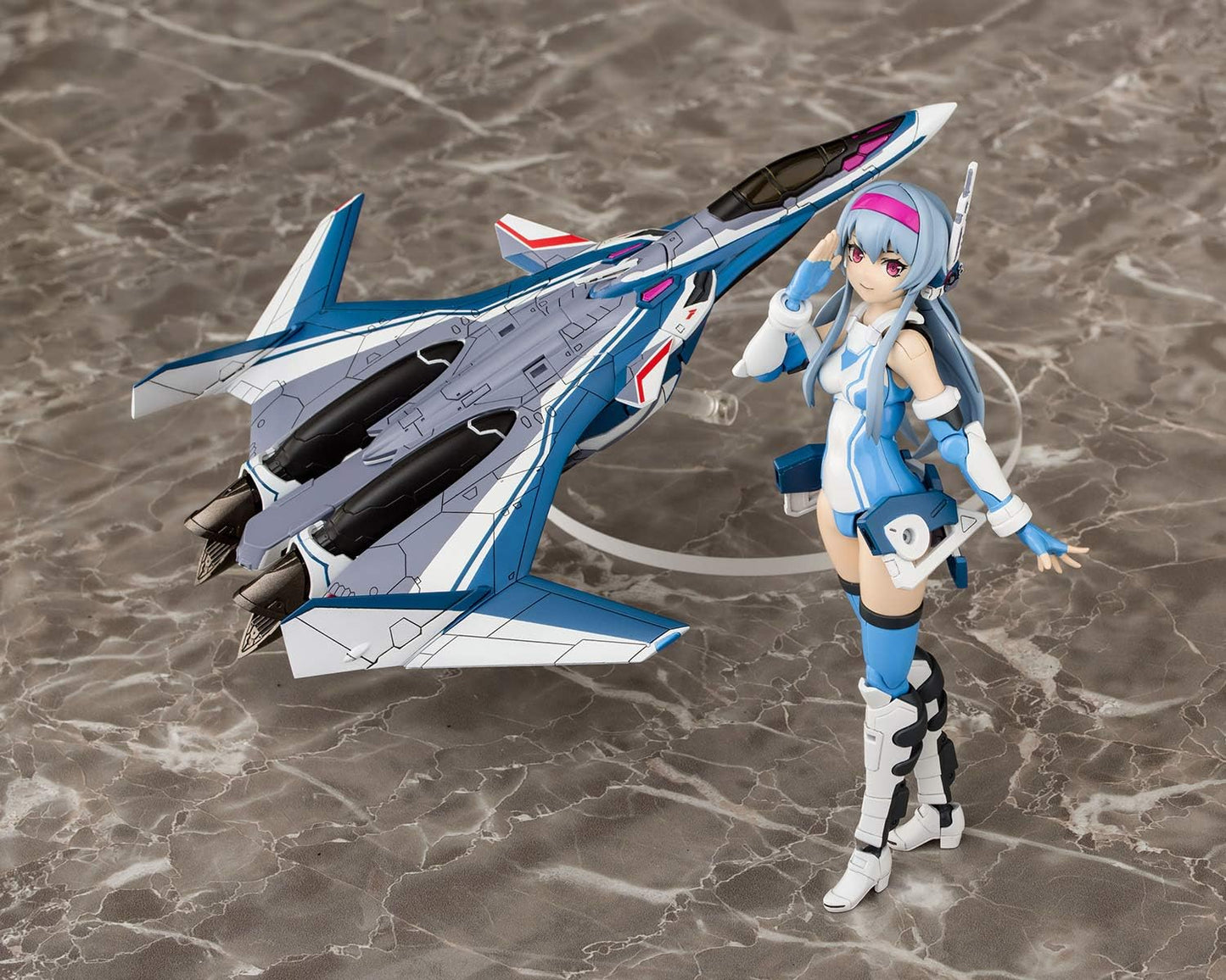 Aoshima Bunka Kyozai VFG Macross Delta VF-31J Siegfried Total Height 6.1 in (155 mm) Color Coded Plastic Model MC-01