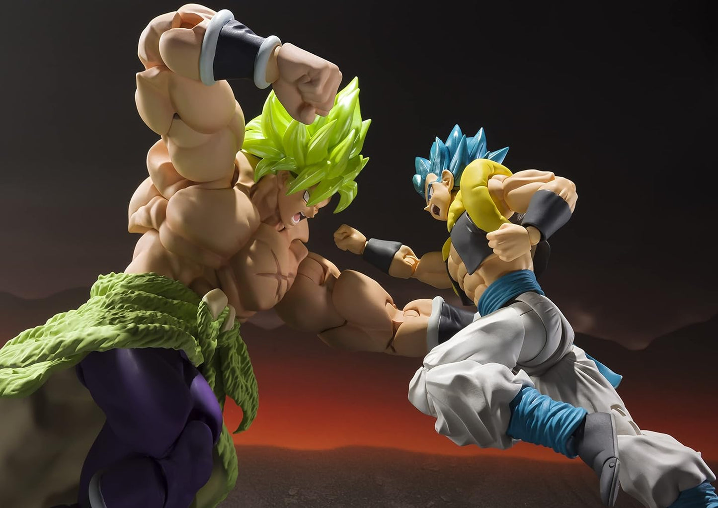 Tamashi Nations S.H. Figuarts Dragon Ball Super Broly, Super Saiyan Broly, Full Power, Approx. 8.7 inches (220 mm), PVC & ABS Pre-painted Action Figure
