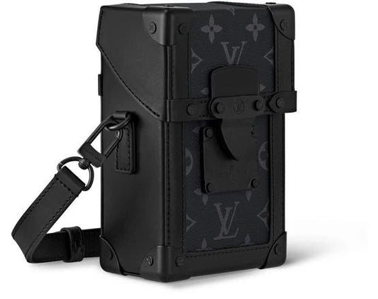 LOUIS VUITTON ヴェルティカル トランク･ウェアラブル ウォレット – スタイリッシュで機能的な名品