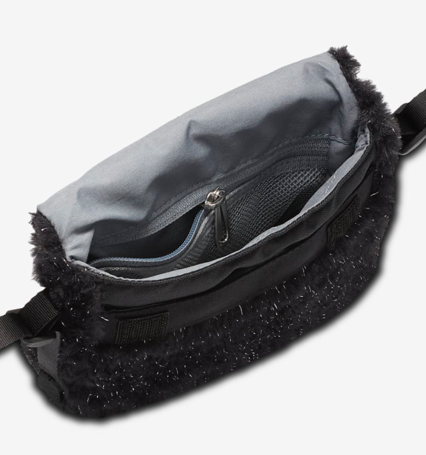 Nike Mini Fur Cross Bag