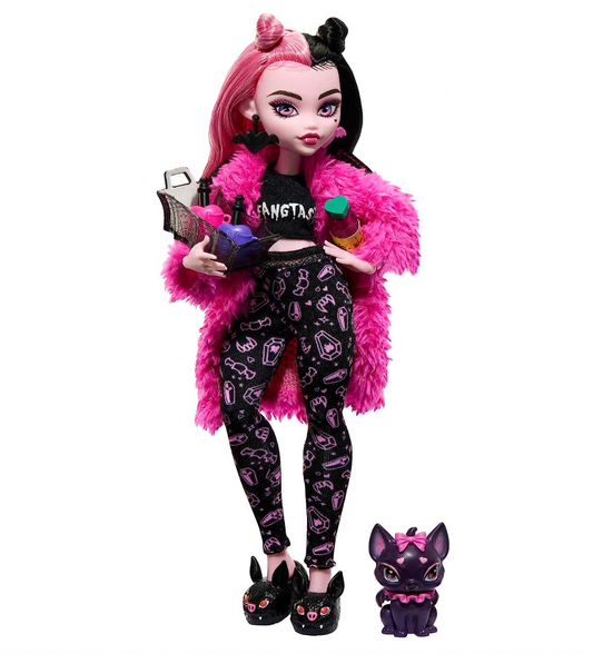Monster High Doll, Draculaura Creepover Party Set with Pet Bat Count Fabulous, Sleepover Clothes and Accessories, Colors and decorations may vary.