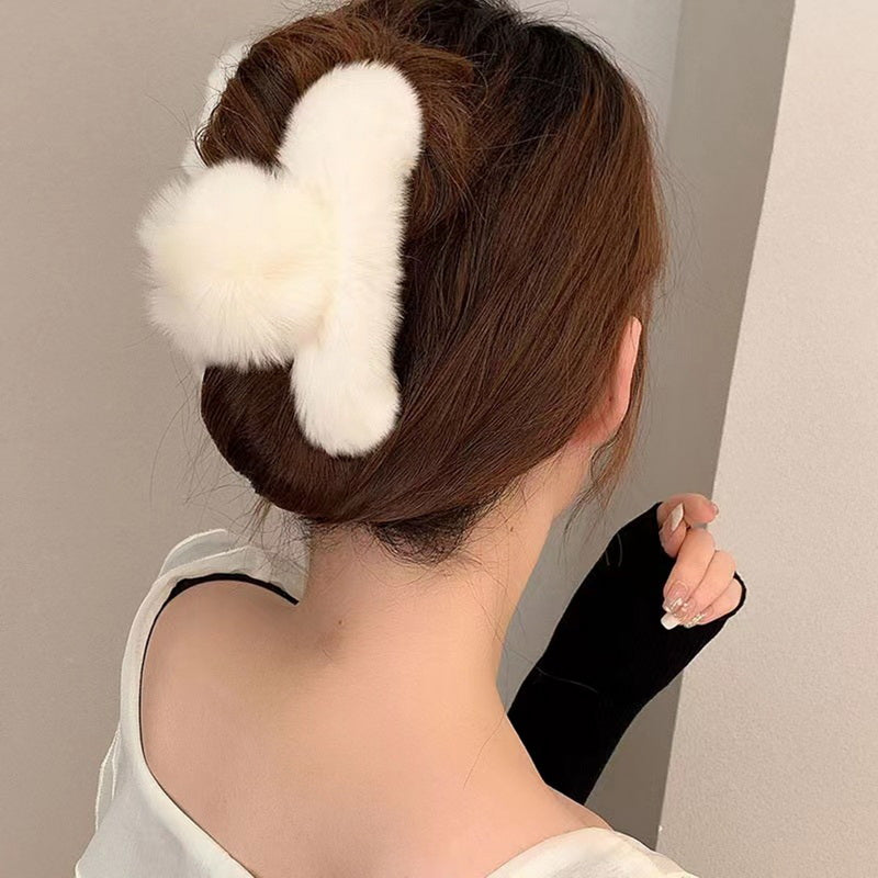 もこもこのヘアクリップ