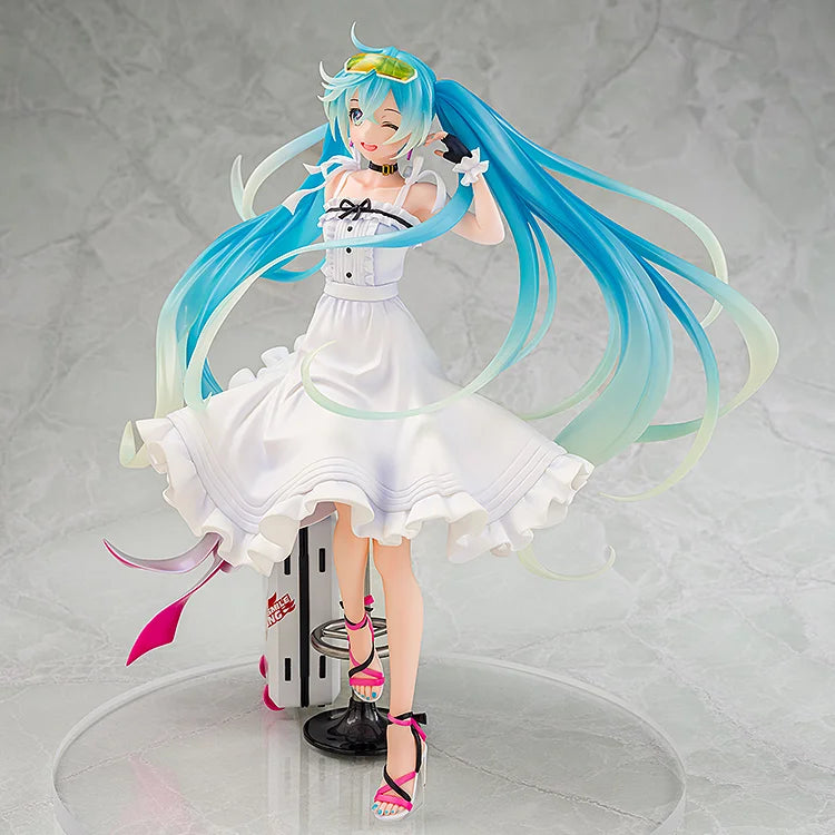 Racing Miku 2021 Vacation Style Ver.