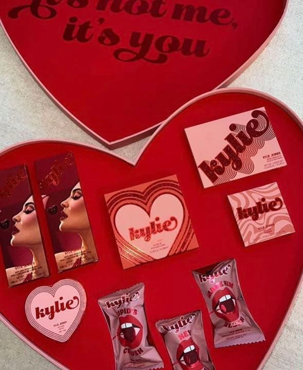VALENTINE Collection PR BOX Kylie Cosmetics