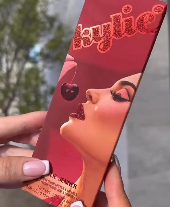 VALENTINE Collection PR BOX Kylie Cosmetics
