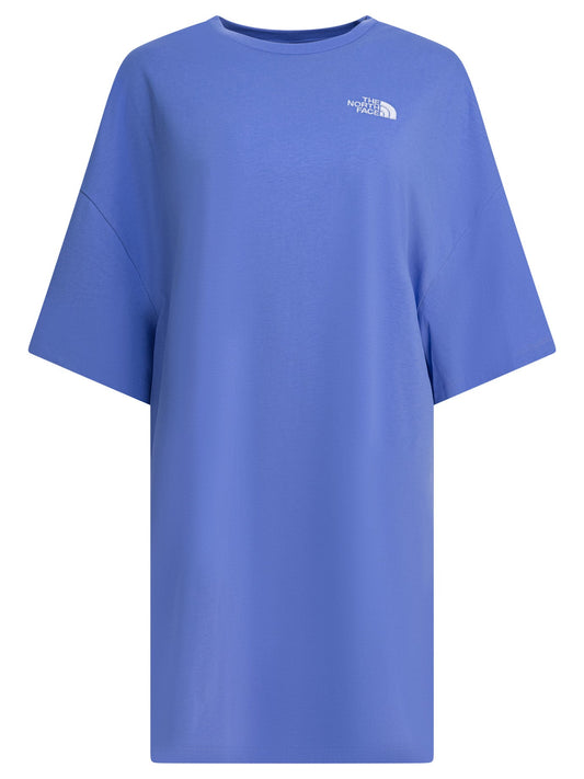 The ノースフェイスのロゴ入りTシャツ - Image 1