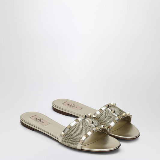 Valentino プラチナカラーのバレンティーノガラヴァニロマンスタッドサンダル - Image 1