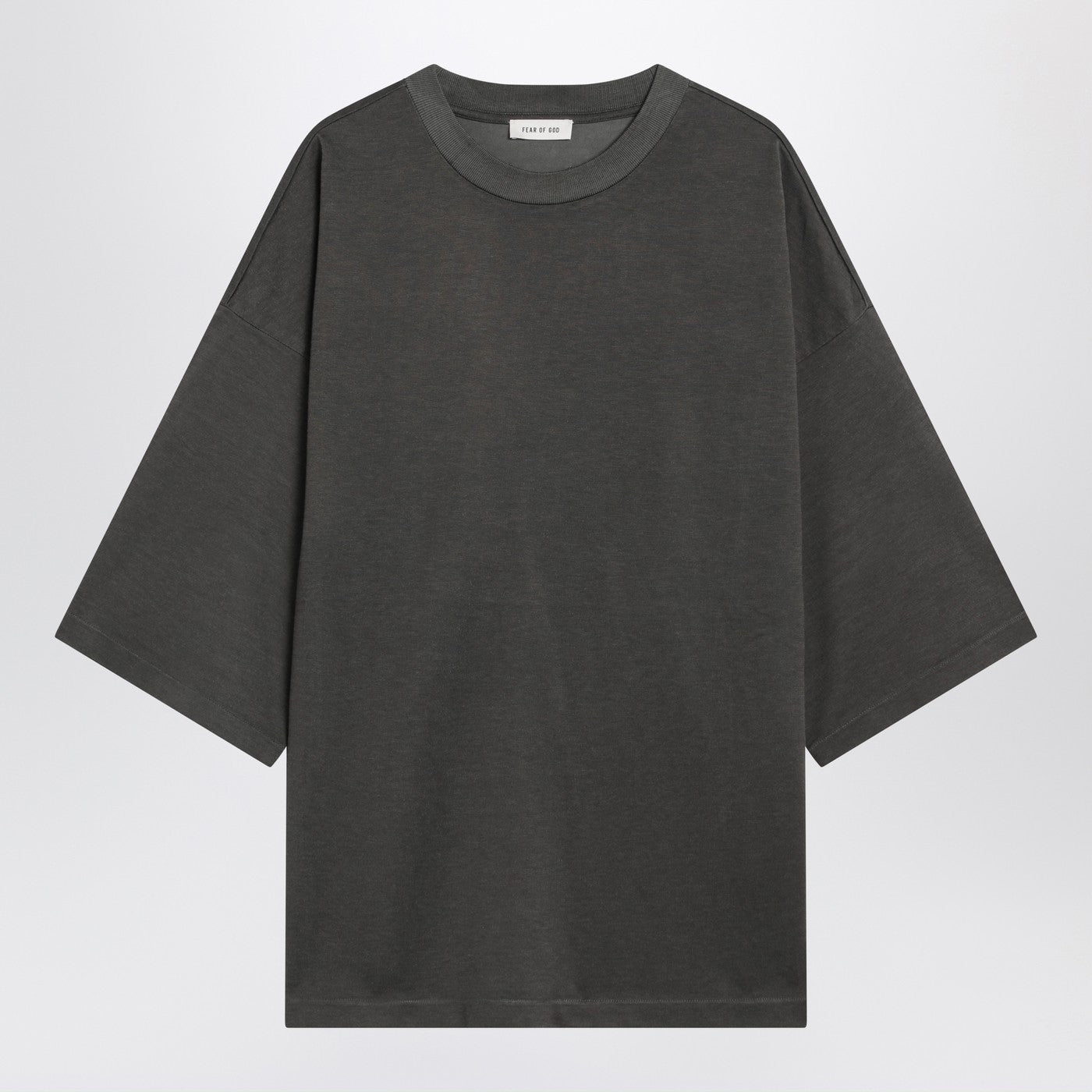 Fear Fear Of God オーバーサイズ T シャツ、フェイデッド ブラック ジャージ - Image 1