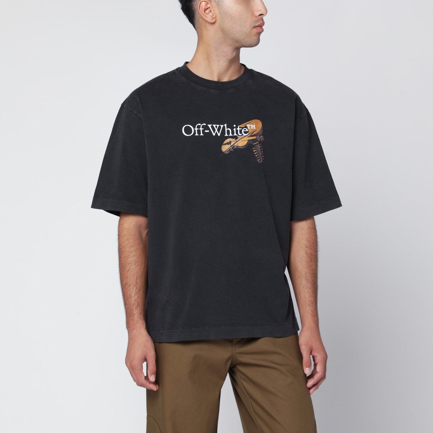 Off Off White™ Washed Black Cupid Arrow Skate Logo T Shirt - Image 1