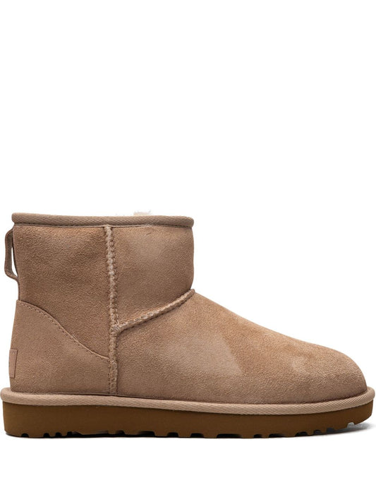 Ugg Ugg Australia Classic Mini IIブーツ - Image 1