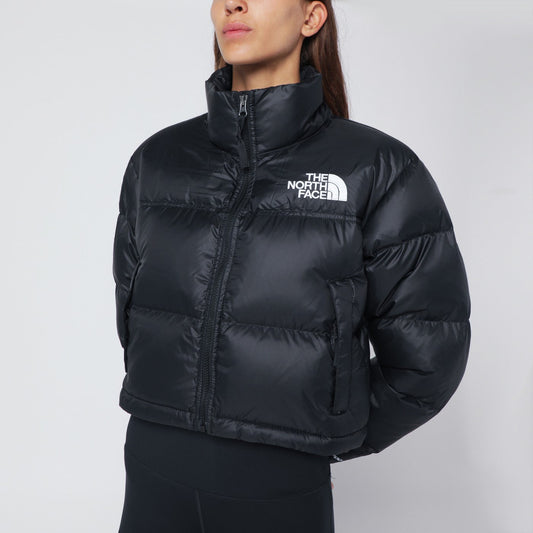 The ノースフェイスの黒いパッド入りのクロップドジャケット - Image 1