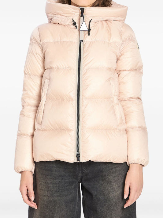 Moncler モンクラーはピンクをコートします - Image 1