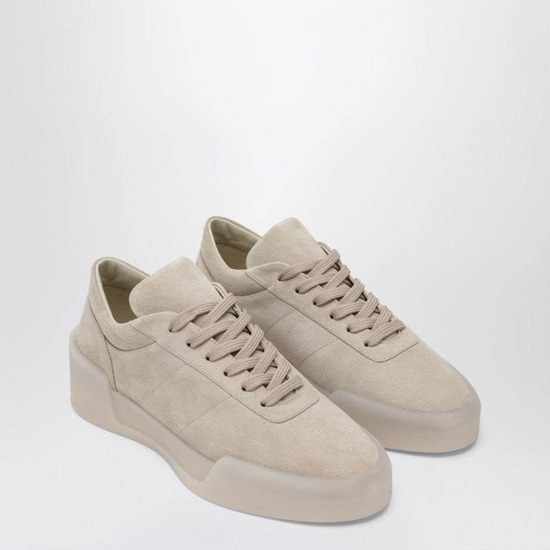 Fear Fear Of God ベージュ スエード エアロビック ロー スニーカー - Image 1