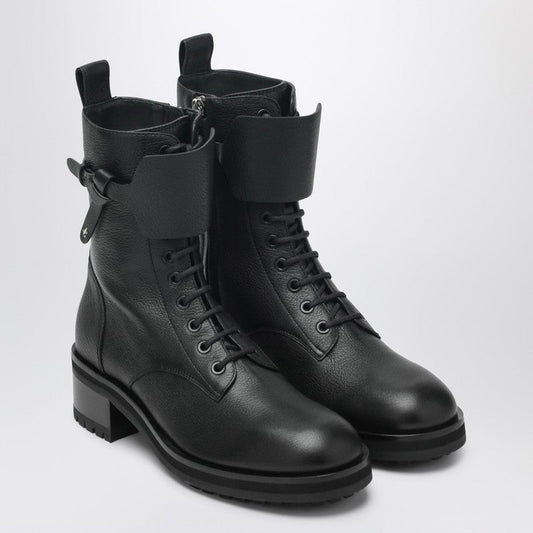 Jimmy ジミーチューロザベルフラットブラックレザーアンクルブーツ - Image 1