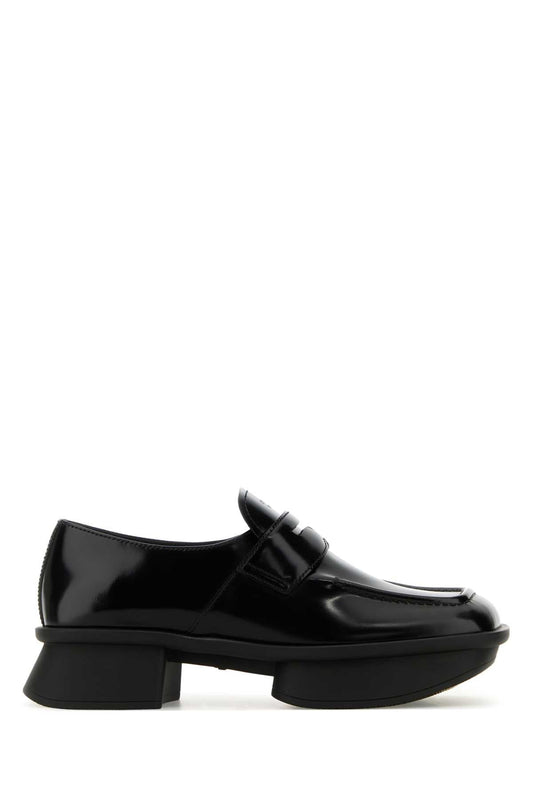 Prada プラダブラックレザーはローファーに等しい - Image 1