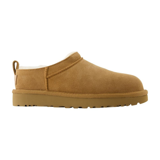 Ugg マイクロクラシックブーツUggレザーブラウン - Image 1