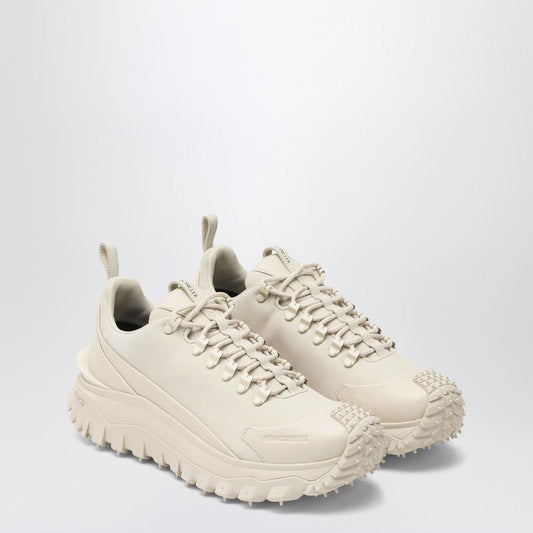 Moncler NubuckとWhite LeatherのMoncler Sneaker Trailgrip GTX - Image 1