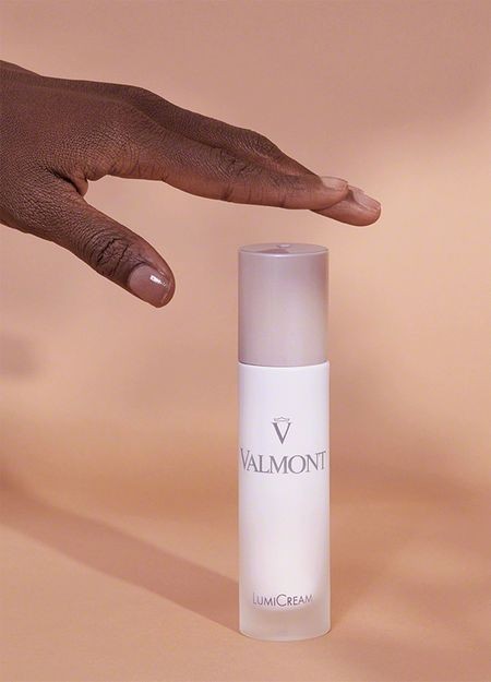 VALMONT お肌の輝きを瞬時に高めるクリーム 50 ml - Image 10