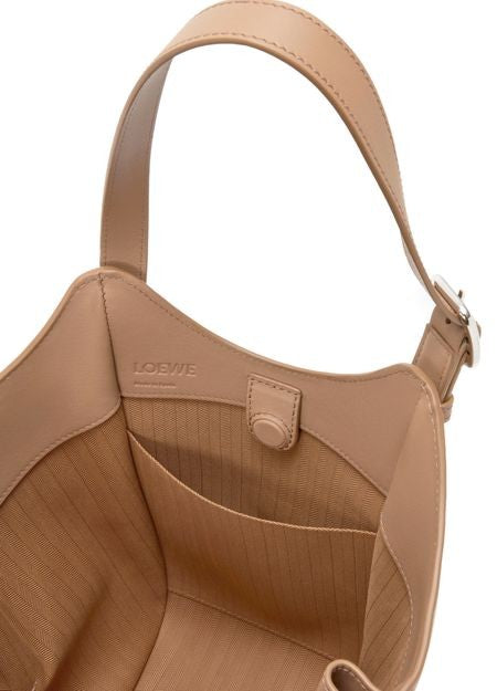 LOEWE Hammock Flip bag - Image 10