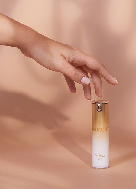 VALMONT 目元を引き締めるアイケア 15 ml - Image 11
