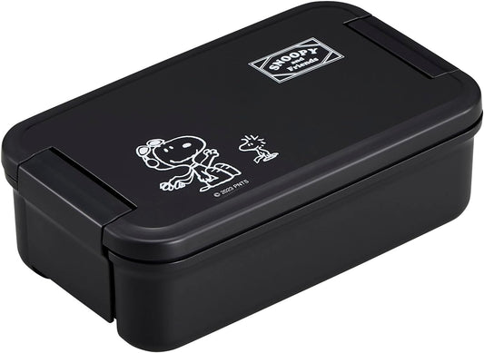 OSK PC-550D Snoopy Black Lunch Box, 16.9 fl oz (500 ml), Made in Japan, Includes Dividers, Microwave, Dishwasher Safe, Integrated Gasket, Easy to Clean, Stain Resistant, Antibacterial, Stylish, Cute, Simple, Unisex, Adults and Kids