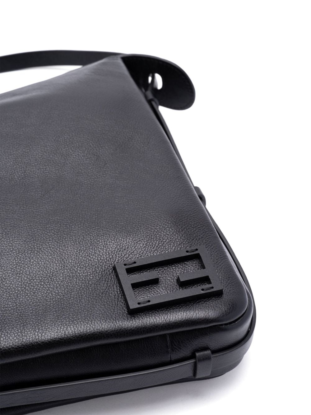 Fendi フェンディは単に大きなショルダーバッグです - Image 1
