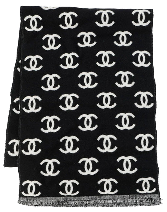CHANEL CC LOGO BLACK/WHITE WOOL REVERSIBLE SCARF