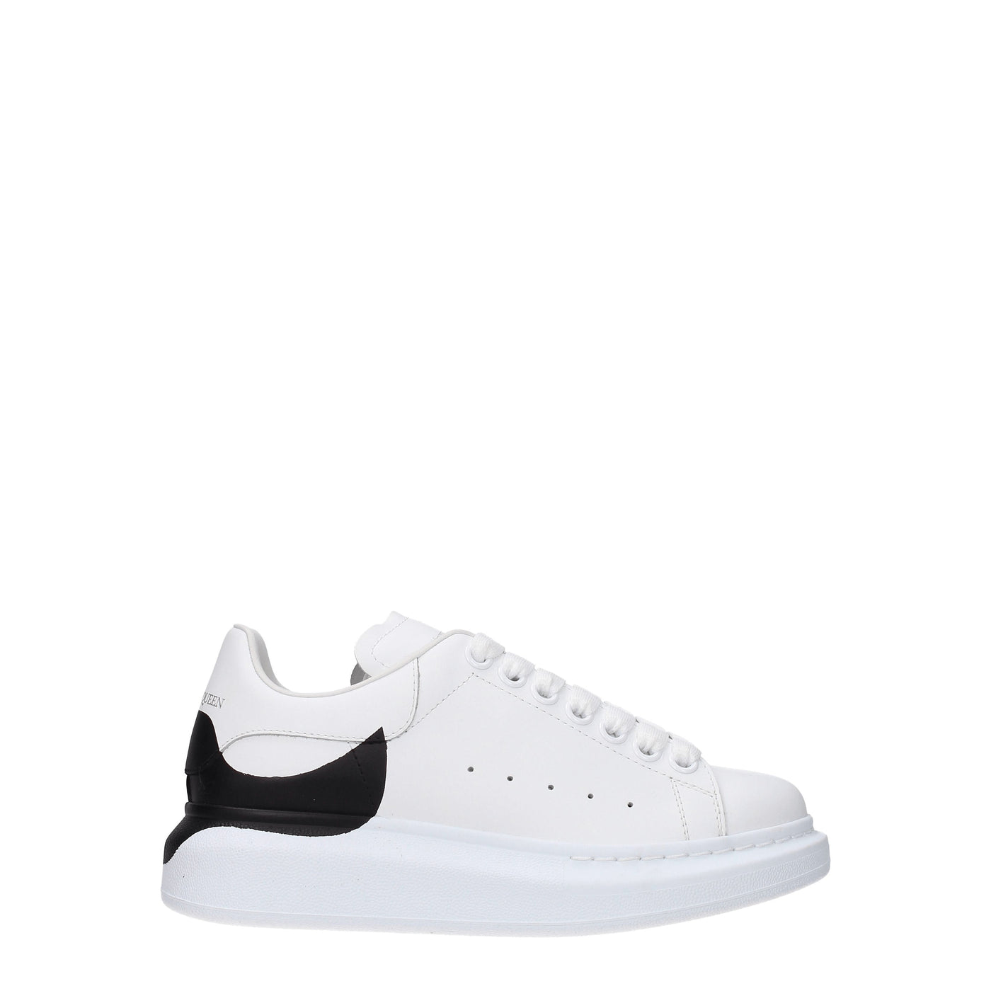 Alexander McQueen アレクサンダーマックイーンスニーカー特大女性レザーホワイト/ブラック - Image 1