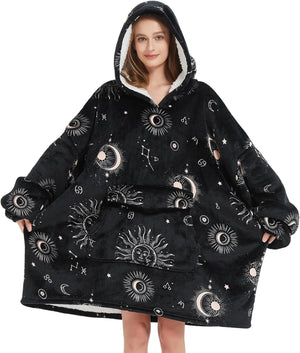 Mewkou - Manta con capucha portátil para adultos, manta con capucha de forro polar sherpa de gran tamaño para mujeres y hombres, Sol y Luna
