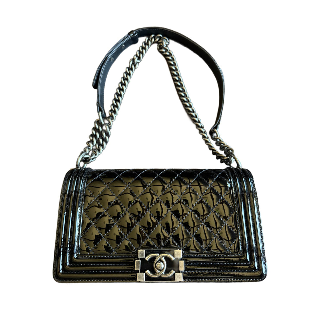 CHANEL PATENT BLACK MEDIUM BOY FLAP BAG
