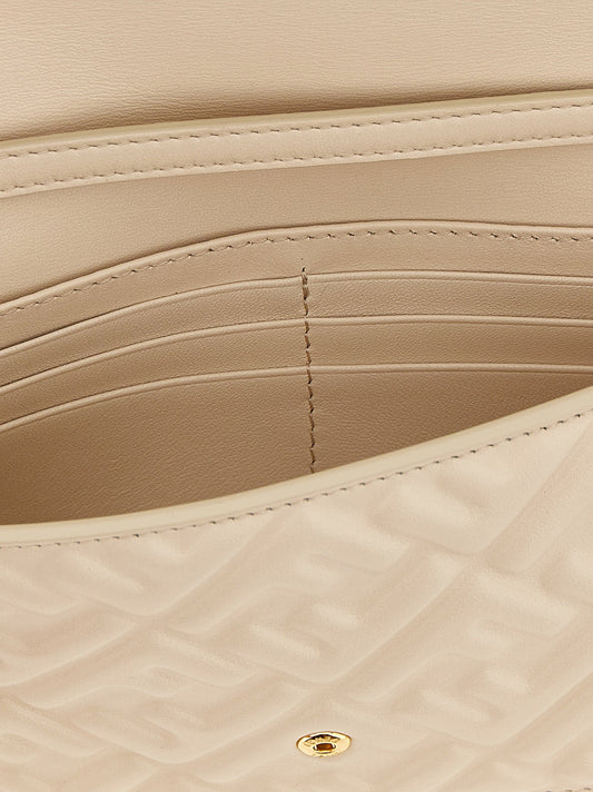 Fendi チェーン上のフェンディ「バゲット」ウォレット - Image 1