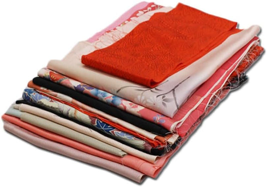 [cck003]≪For Reasons≫ « Size Unmatched / Long · Short · Large · Small » Pure Silk/Silk Kimono · Cloth Shaggy Also Holds Small Cloth Set of 15 Pieces☆ Colors and Patterns are left by our shop [Kimono