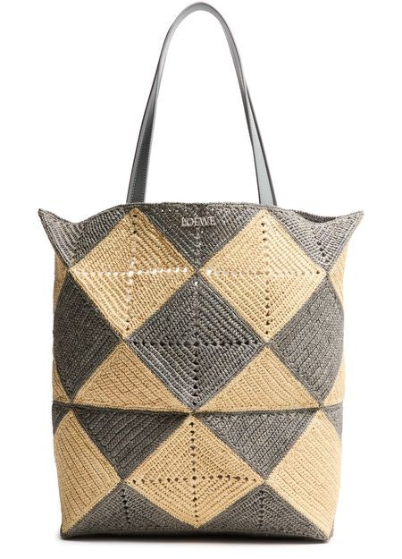 LOEWE Puzzle Fold Diamond XL Tote in raffia - Image 1