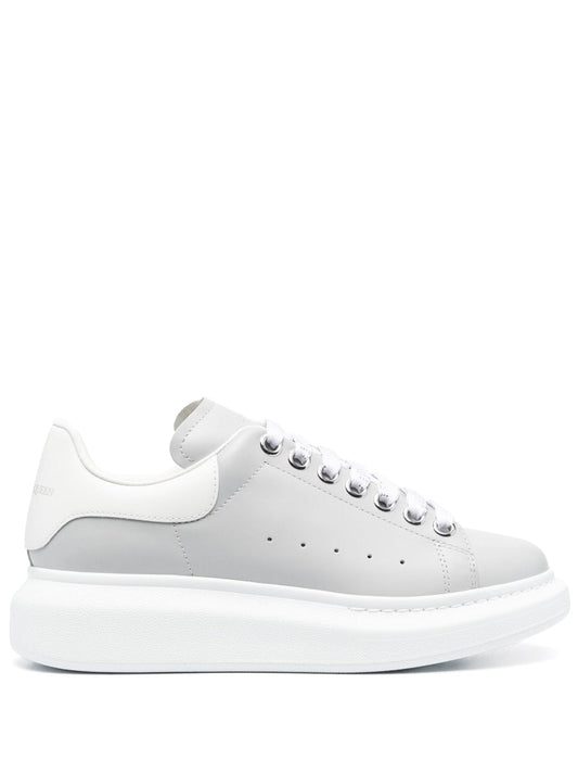 Alexander McQueen アレクサンダーMCクイーンコートレザースニーカー - Image 1