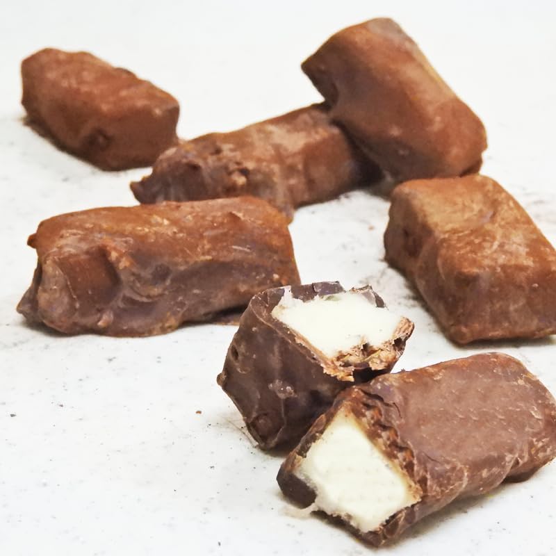 Confectionery Workshop Hanamomo Milk Nougat Chocolate, 5.6 oz (160 g), Packaging with Roses, Chocolate, Marshmallow, Soft Candy