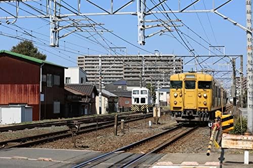 【鉄道のポストカード】山口県下松市の駅構内 並ぶ黄色い115系ともう一本の列車 晴れた青空 はがき お土産 ハガキ 撮影/MIRO