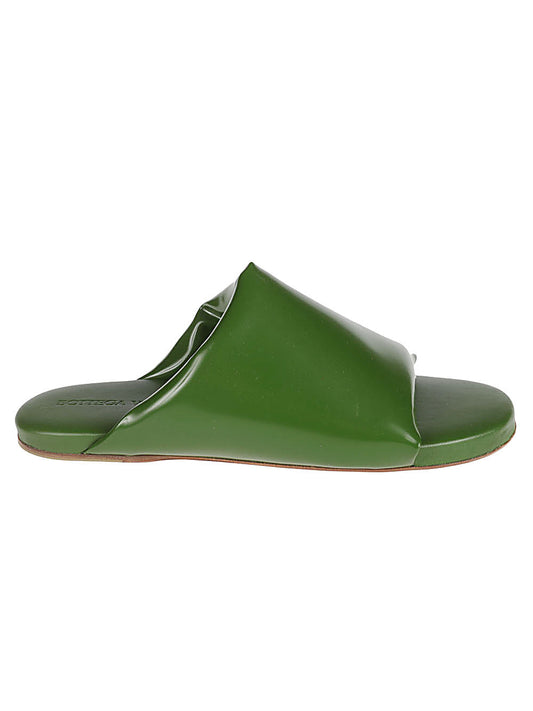 Bottega Veneta Cushionフラットサンダル - Image 1