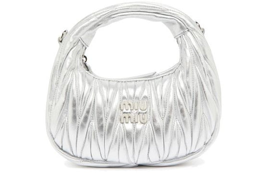 MIU MIU Wander キルティング ナッパレザー ホーボー ミニバッグ - Image 1