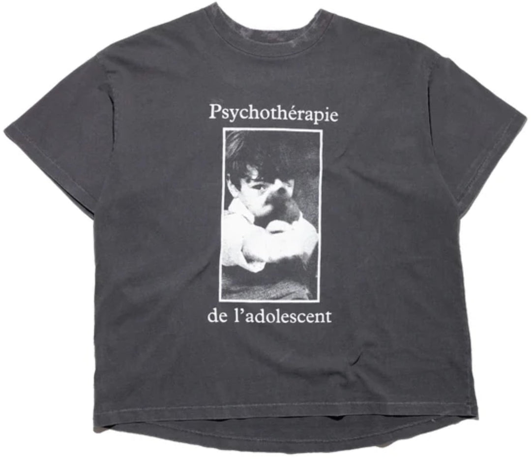 ENFANTS RICHES DÉPRIMÉS 'PHYSCOTHÉRAPIE DE L'ADOLESCENT' BLACK TEE