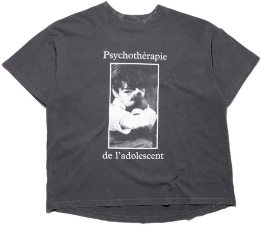 ENFANTS RICHES DÉPRIMÉS 'PHYSCOTHÉRAPIE DE L'ADOLESCENT' BLACK TEE