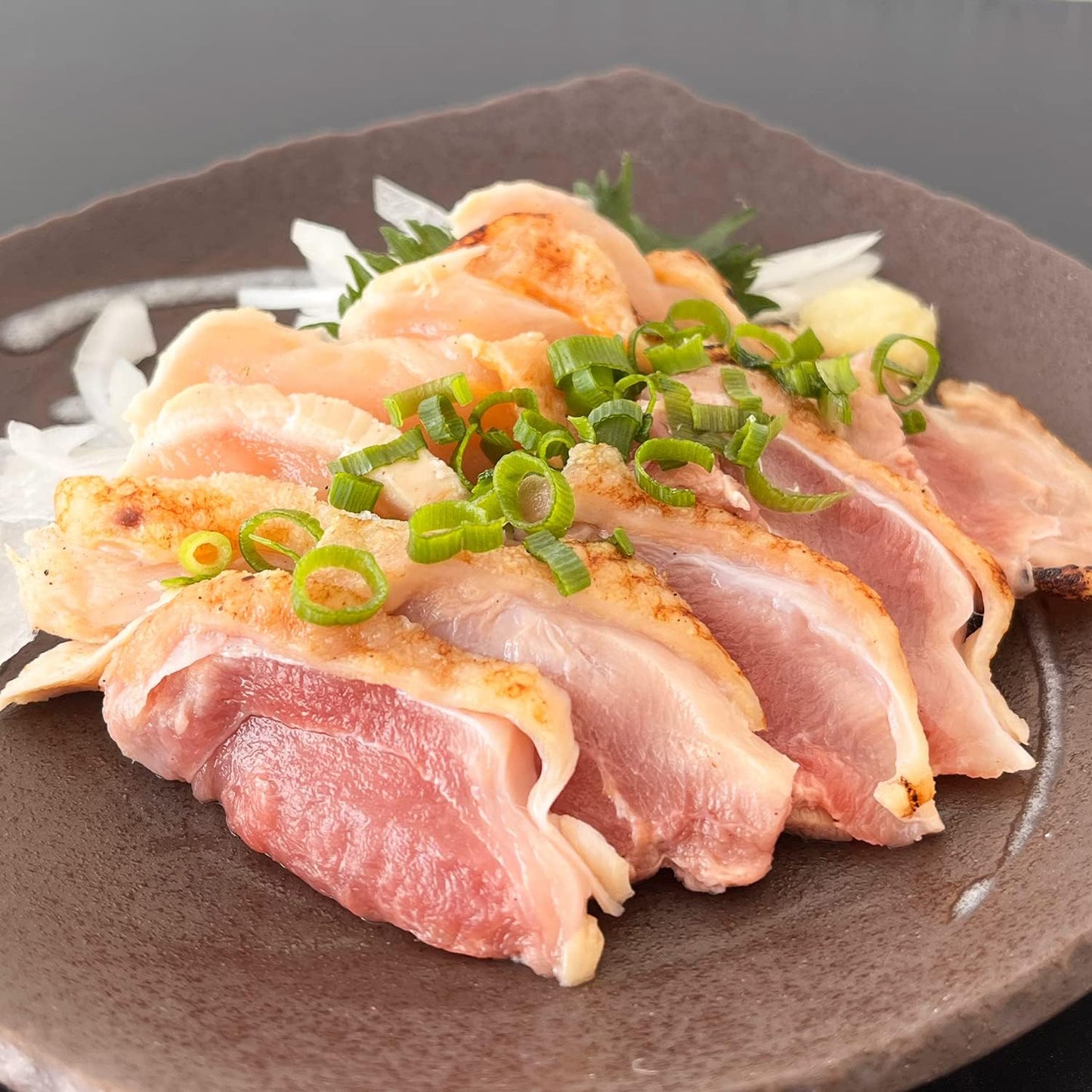 Niku no Takumi Meat Artisan, Chicken Thigh and Breast Tataki Set, Approx. 3.5 oz (100 g) x 5 Pack, Raw Food, Chicken Tataki, Bird Sashi, Miyazaki Specialty, Order from Miyazaki, Domestic Full-Grown