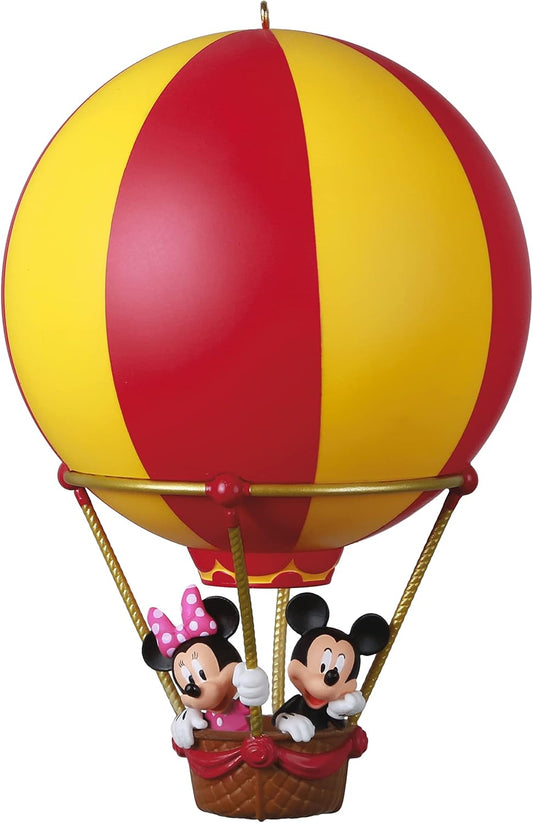 Hallmark Keepsake Adorno de Navidad, plástico 2021, globo aerostático Disney Mickey y Minnie High Flying Friends