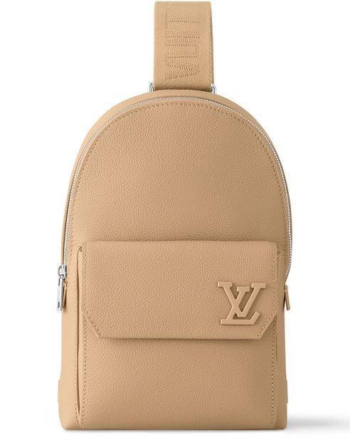 LOUIS VUITTON Pilot Slingbag - Image 1